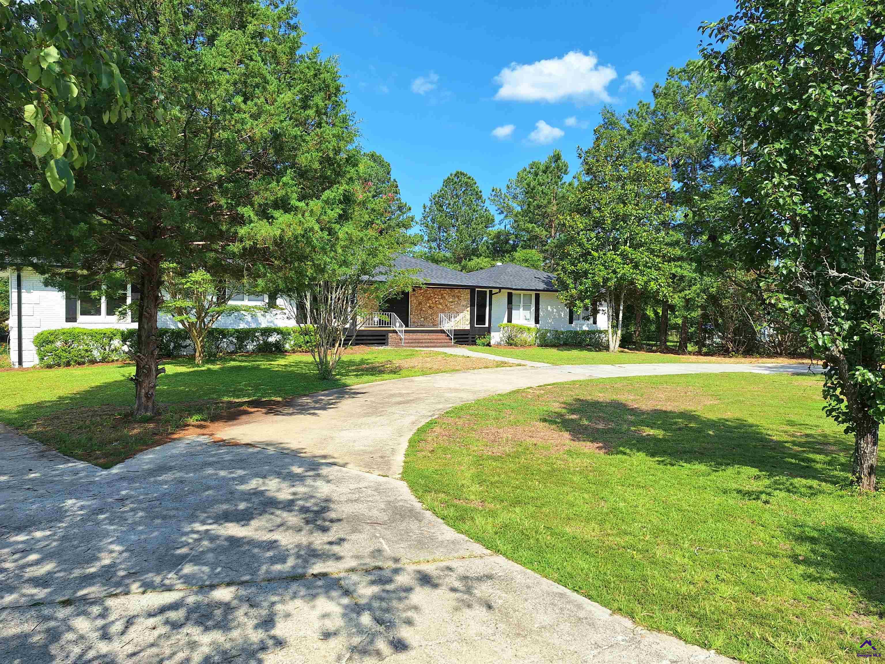 2867 Knoxville Drive