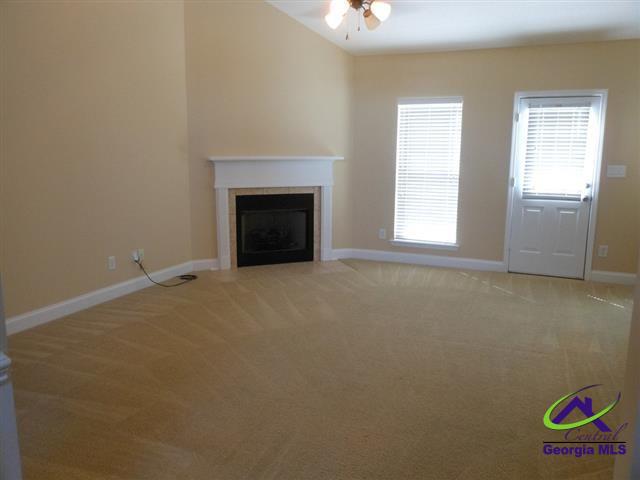 306 Lancaster Lane