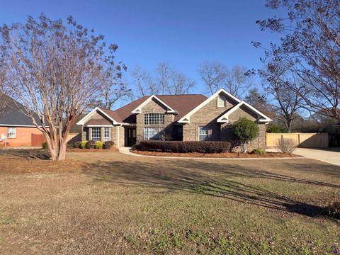 124 Audrey Way Kathleen GA 31047