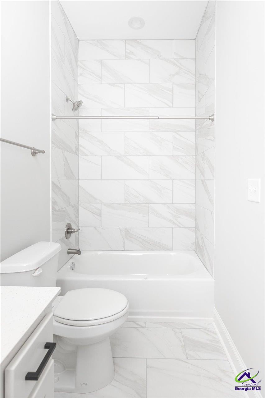 1013 Northside Drive