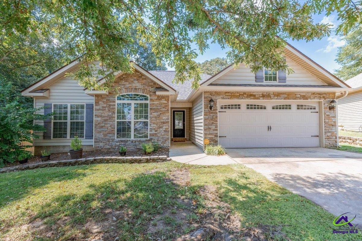 515 Wooden Eagle Trail