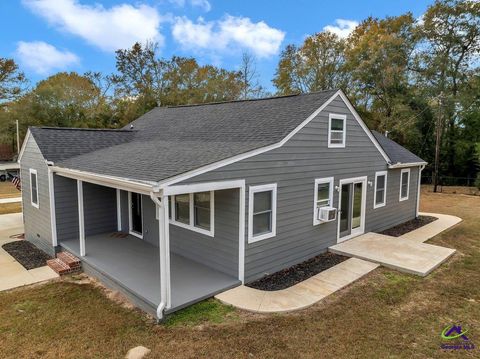 257 Macon Road Reynolds GA 31076