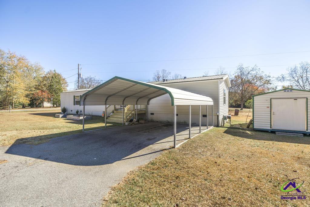 172 OLD EASTMAN Road