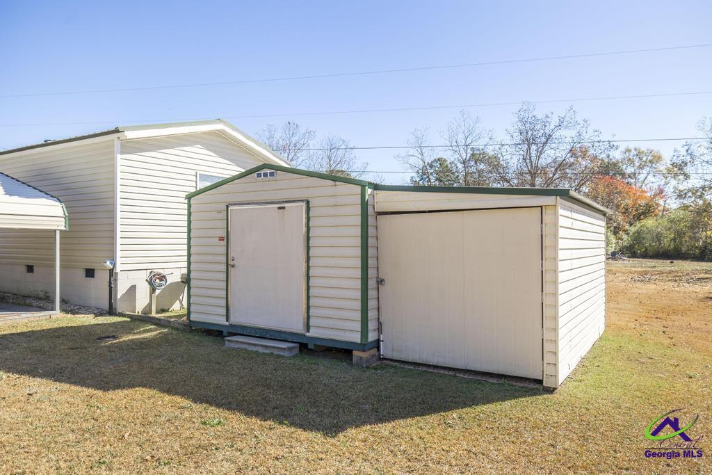 172 OLD EASTMAN Road