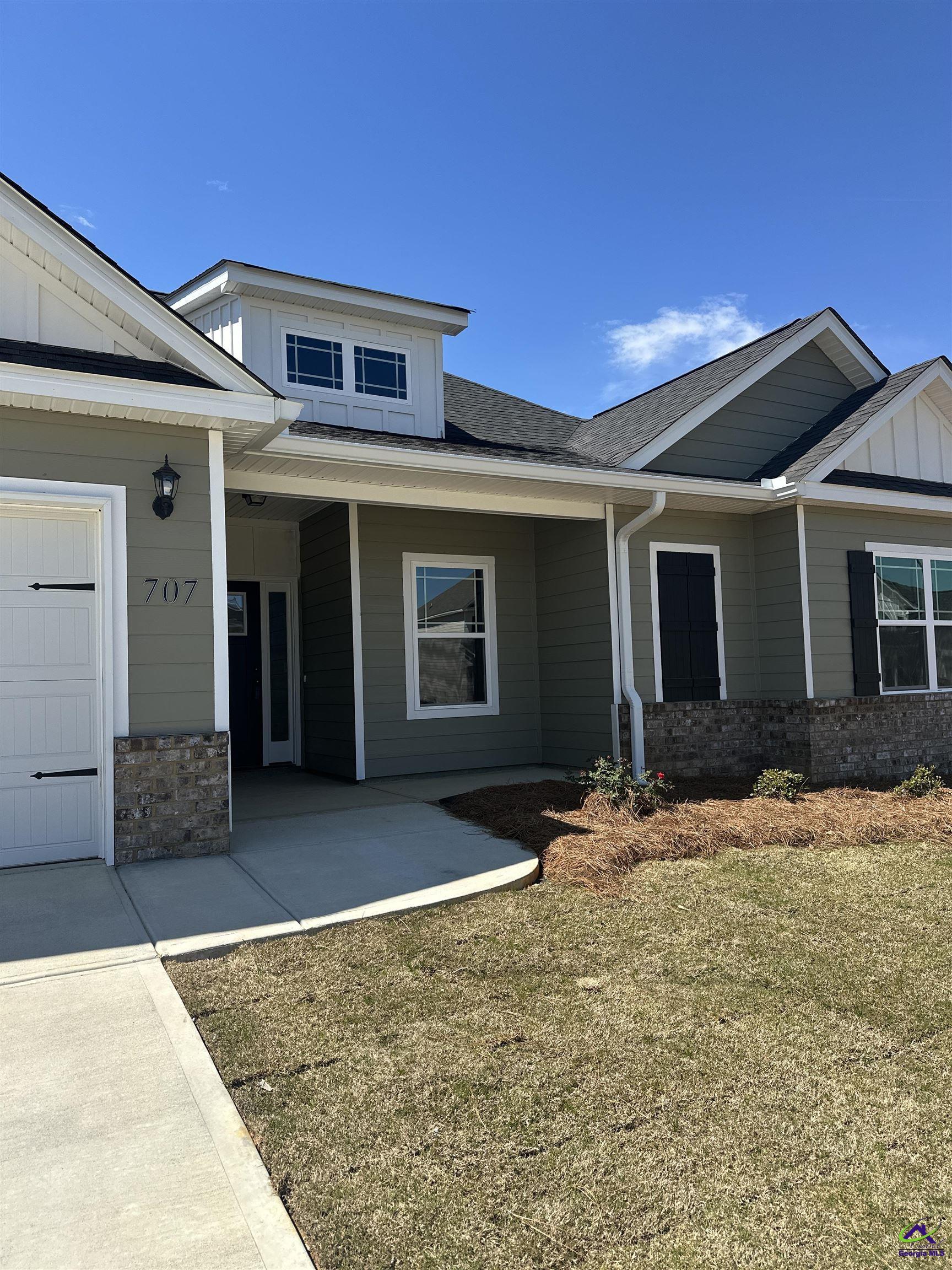 707 Lindsey Brooke Trace
