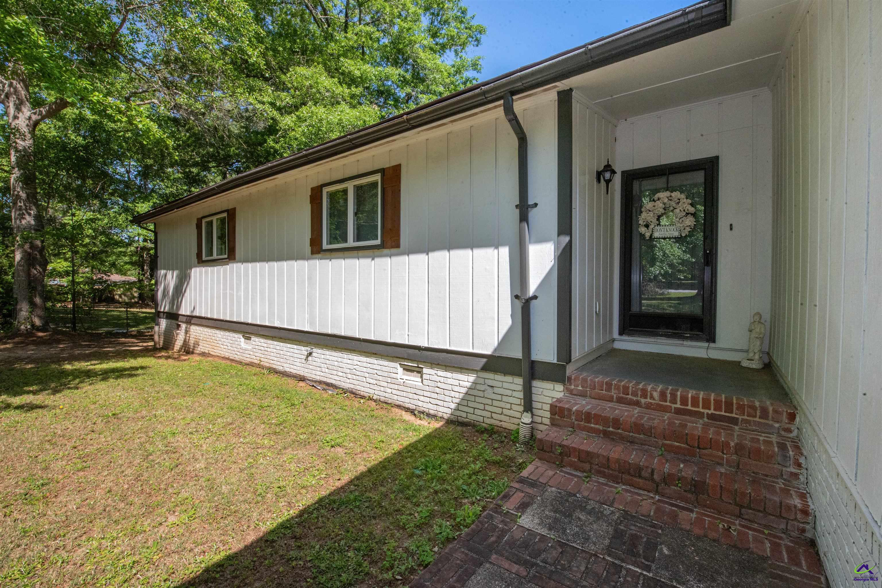 205 Lake Placid Drive