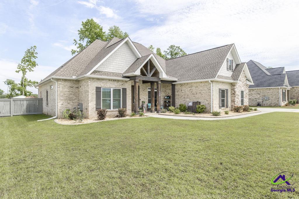 240 Flat Shoal Drive