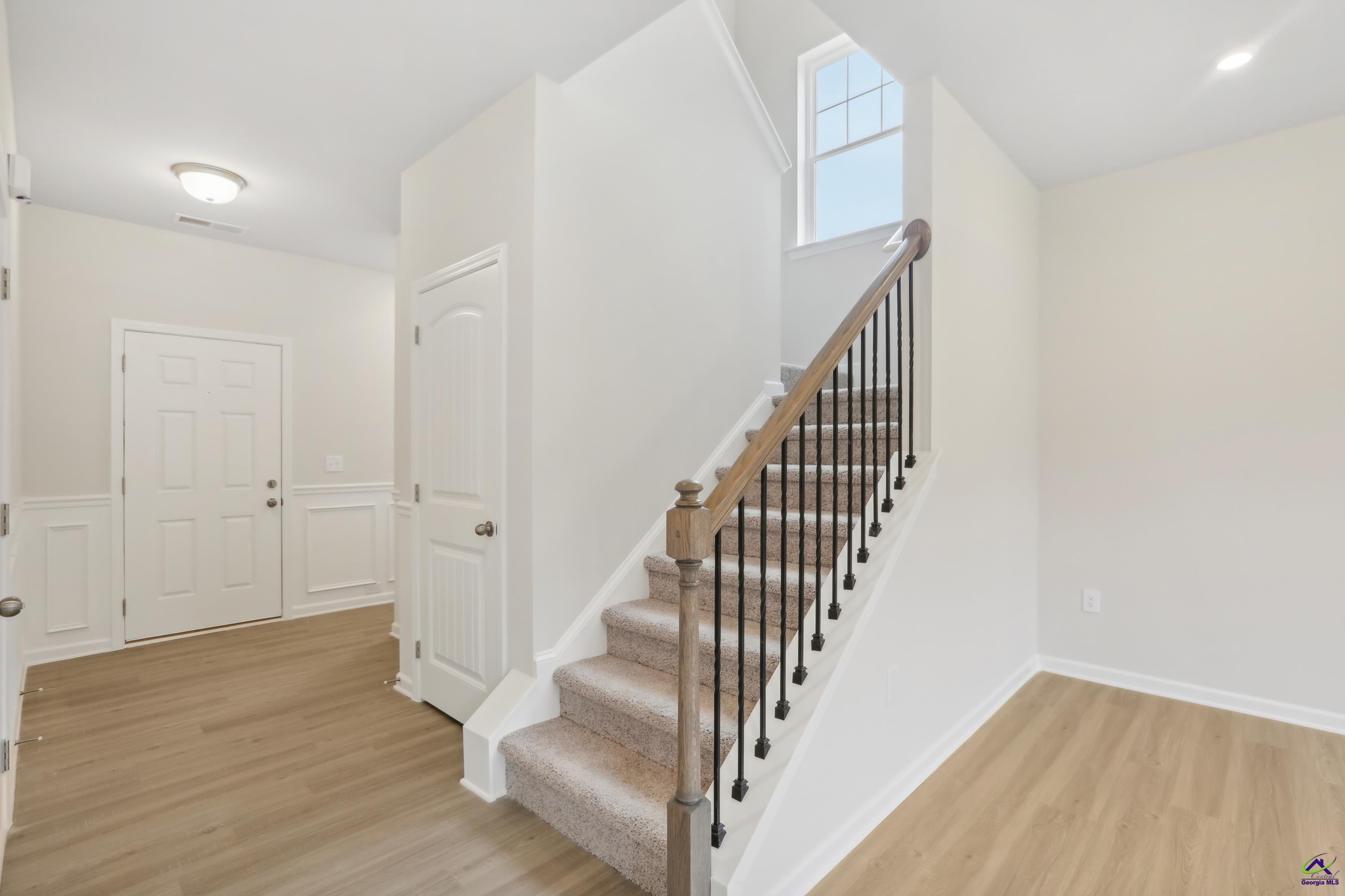 307 Shantz Way