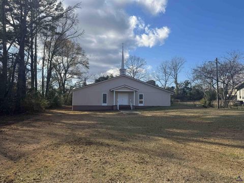 1002 S Marcus Street Wrightsville GA 31096