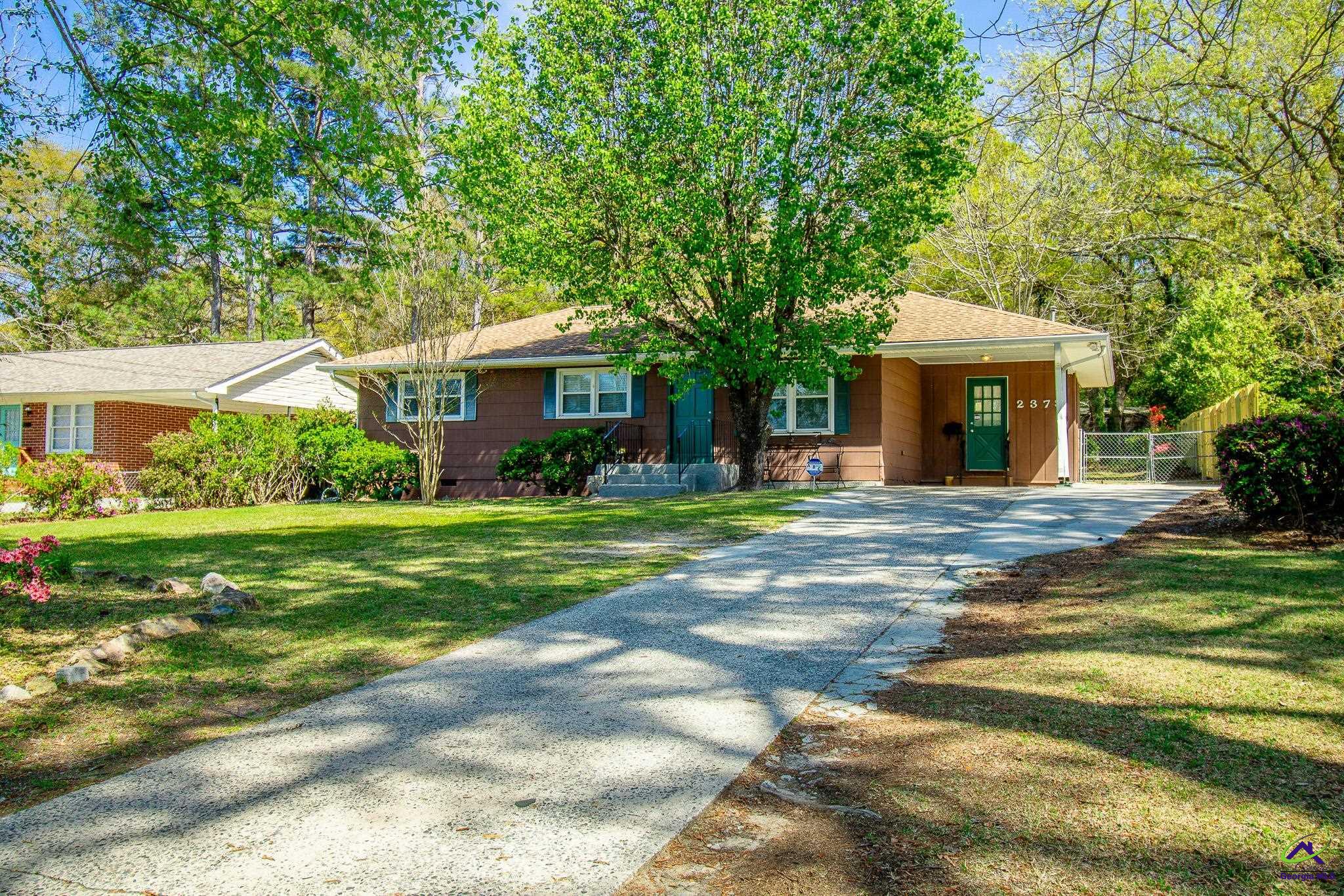 2379 Willis Court