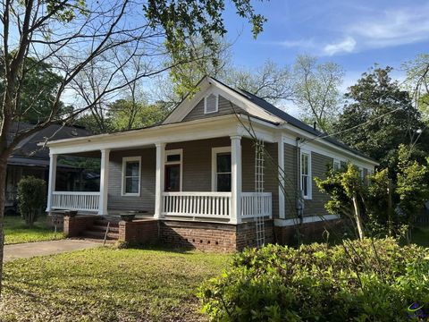 302 Persons Street Fort Valley GA 31030