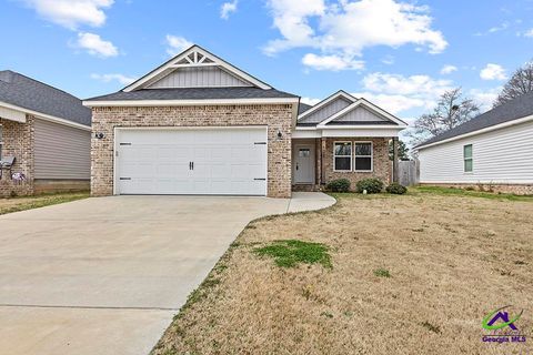 125 N Sky Drive Warner Robins GA 31093