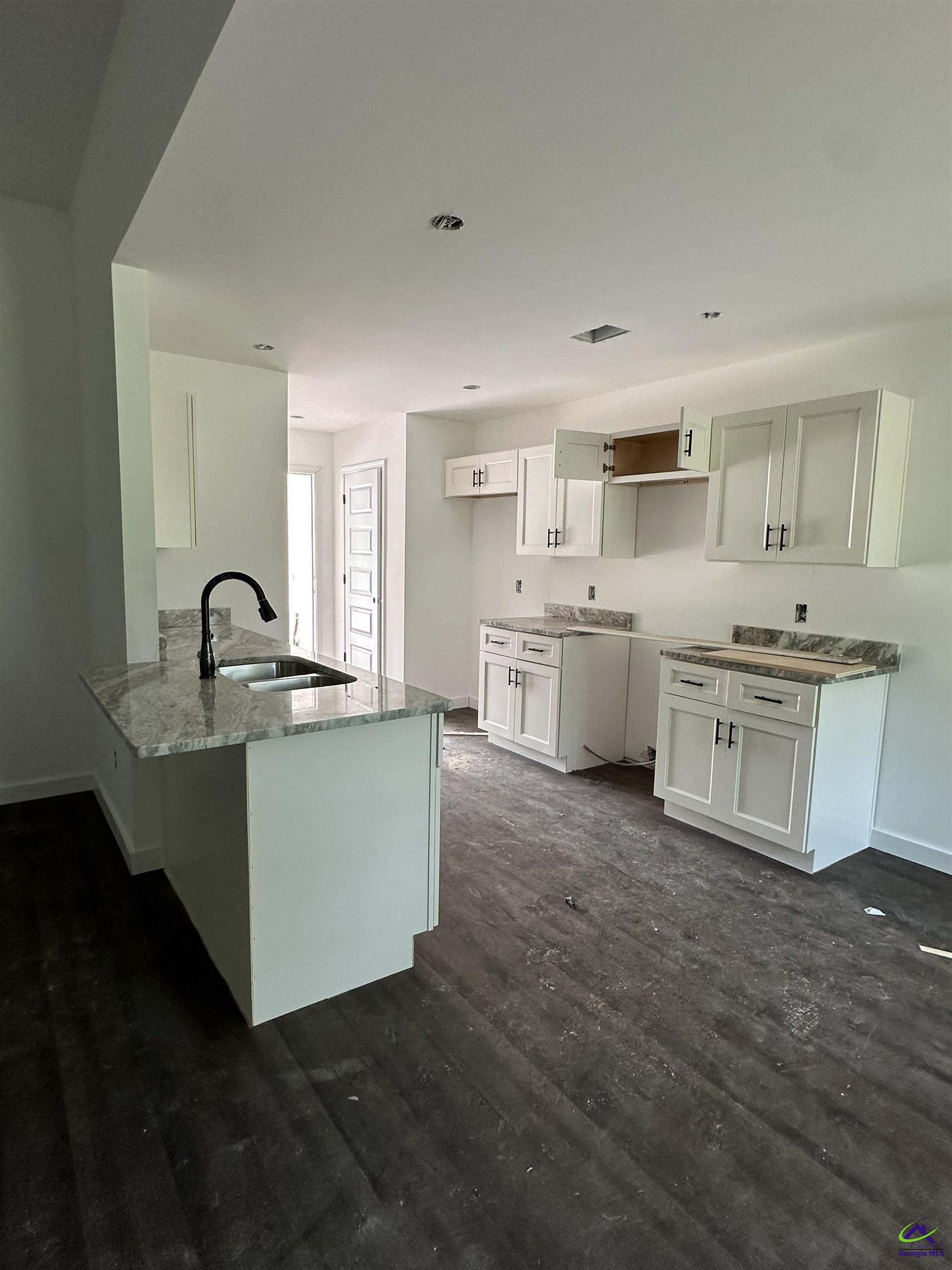 146 Village Circle