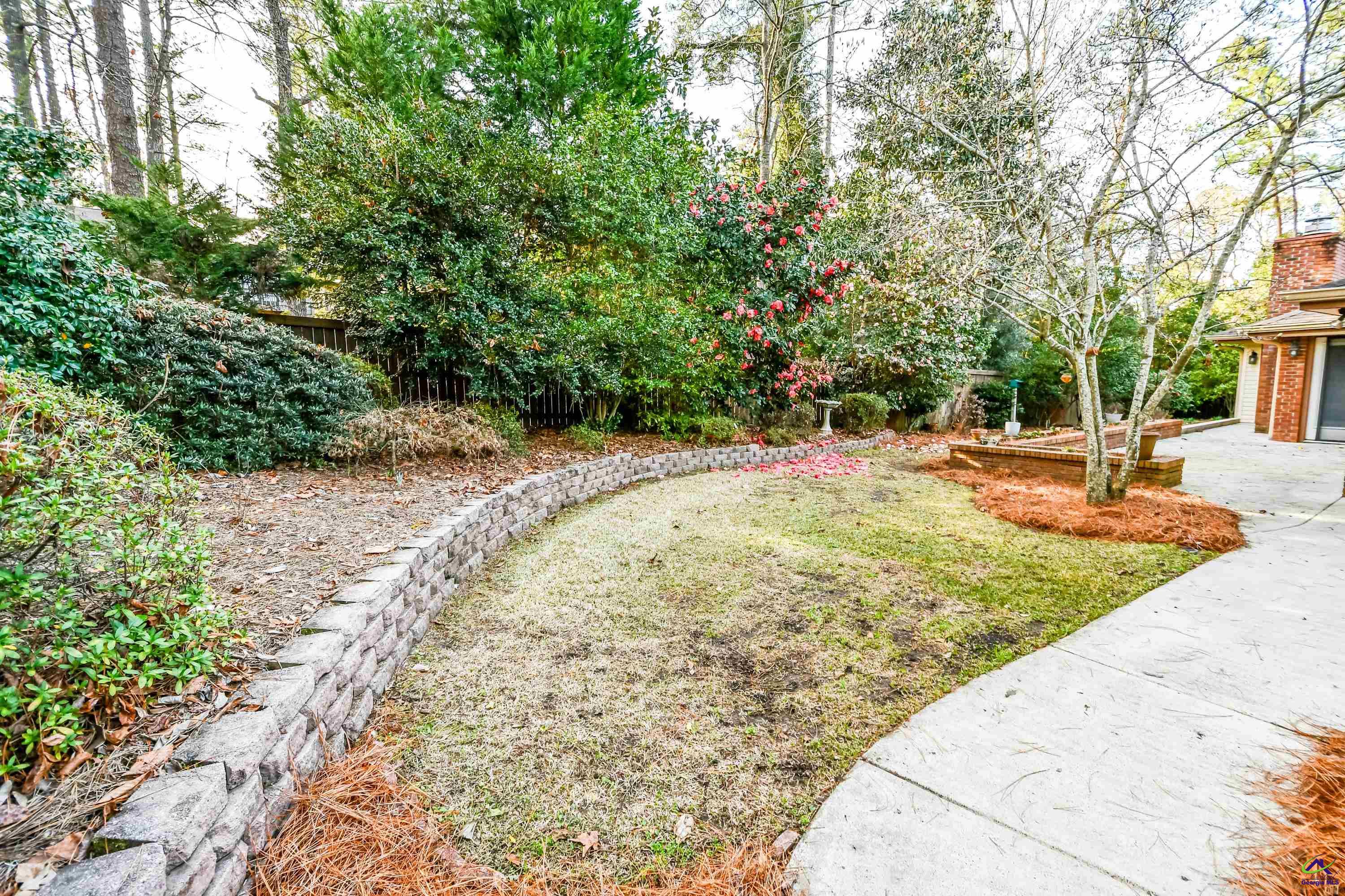 209 Lake Front Drive