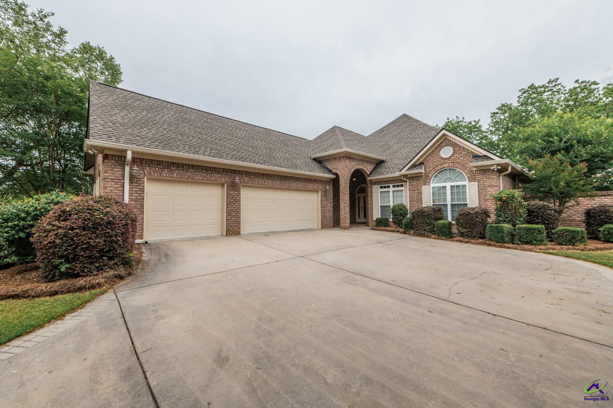 202 Bartlett Way
