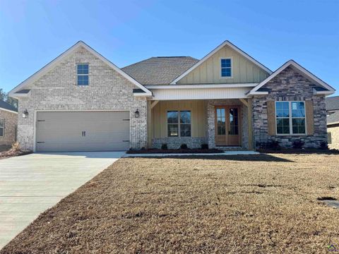 207 Golden Chestnut Bend Bonaire GA 31005