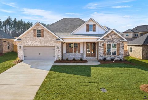 207 Golden Chestnut Bend Bonaire GA 31005