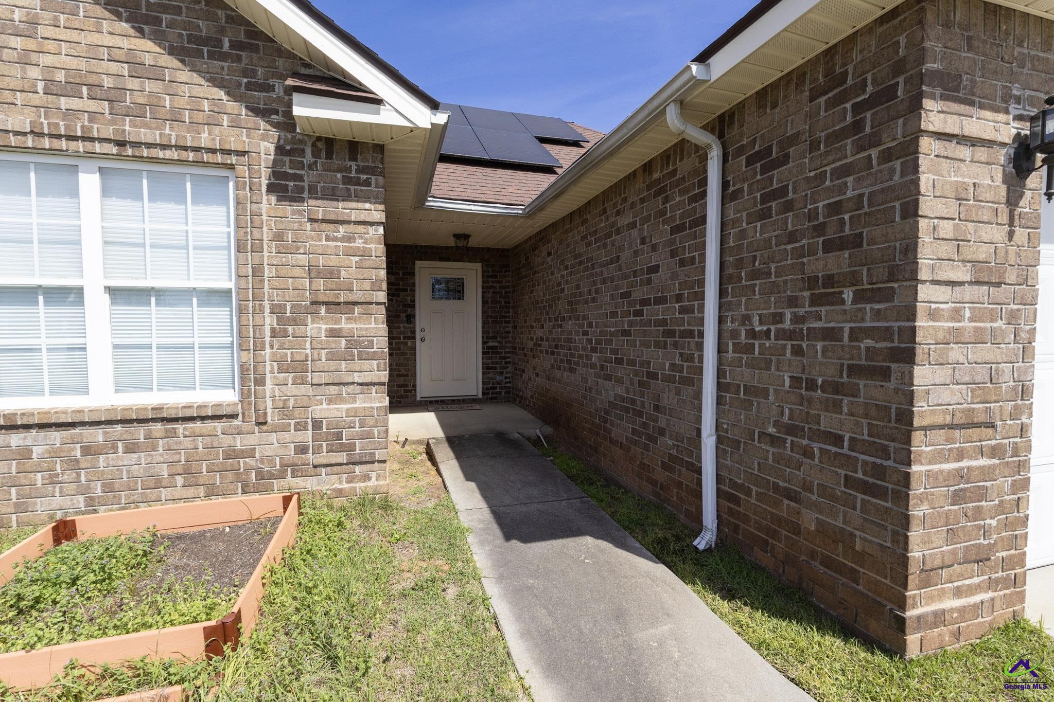 401 Links View Drive