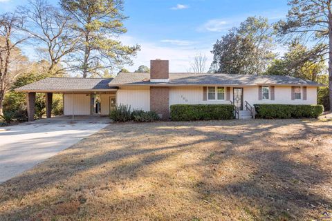 100 Bassett Street Centerville GA 31028