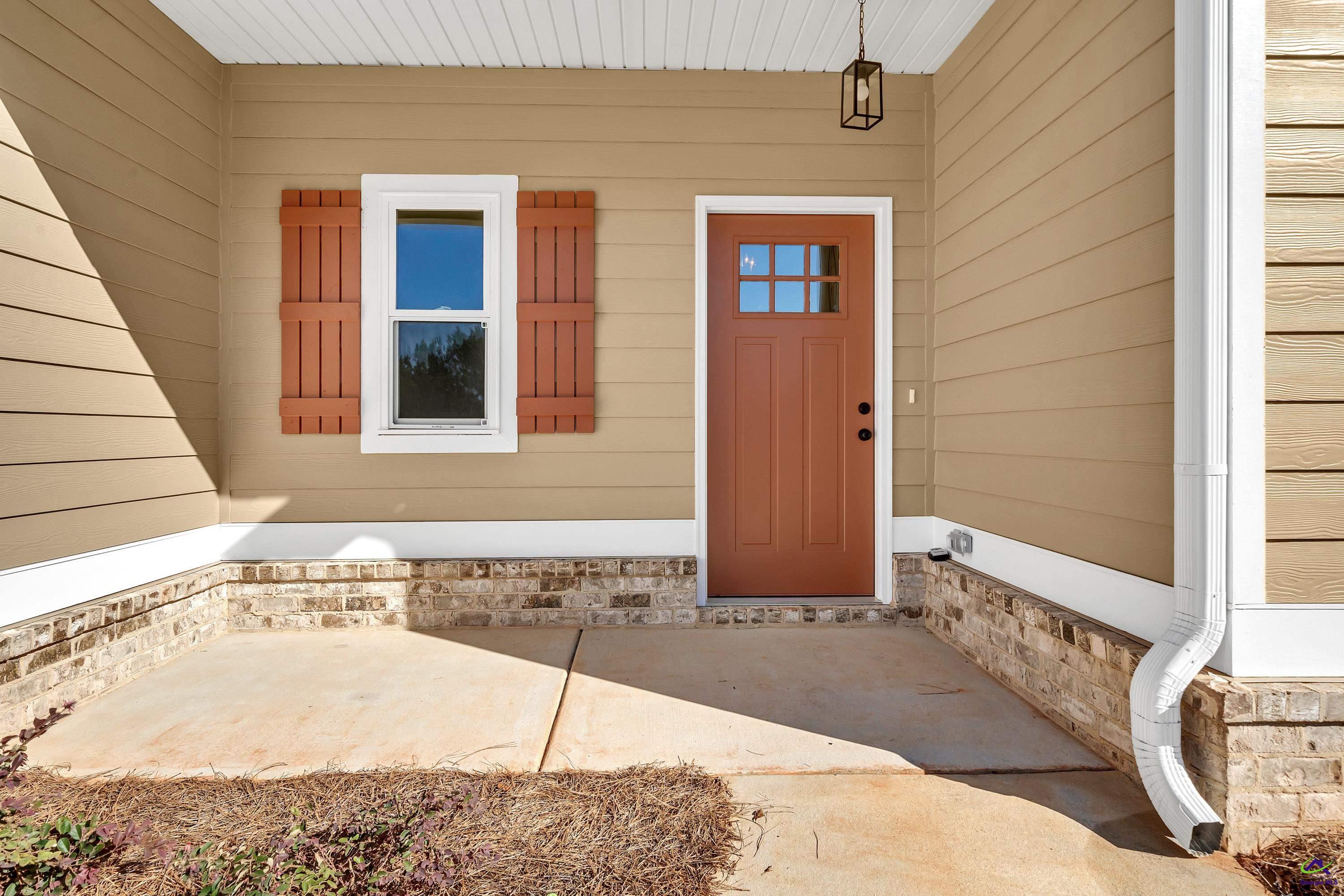 417 Lakeview Place