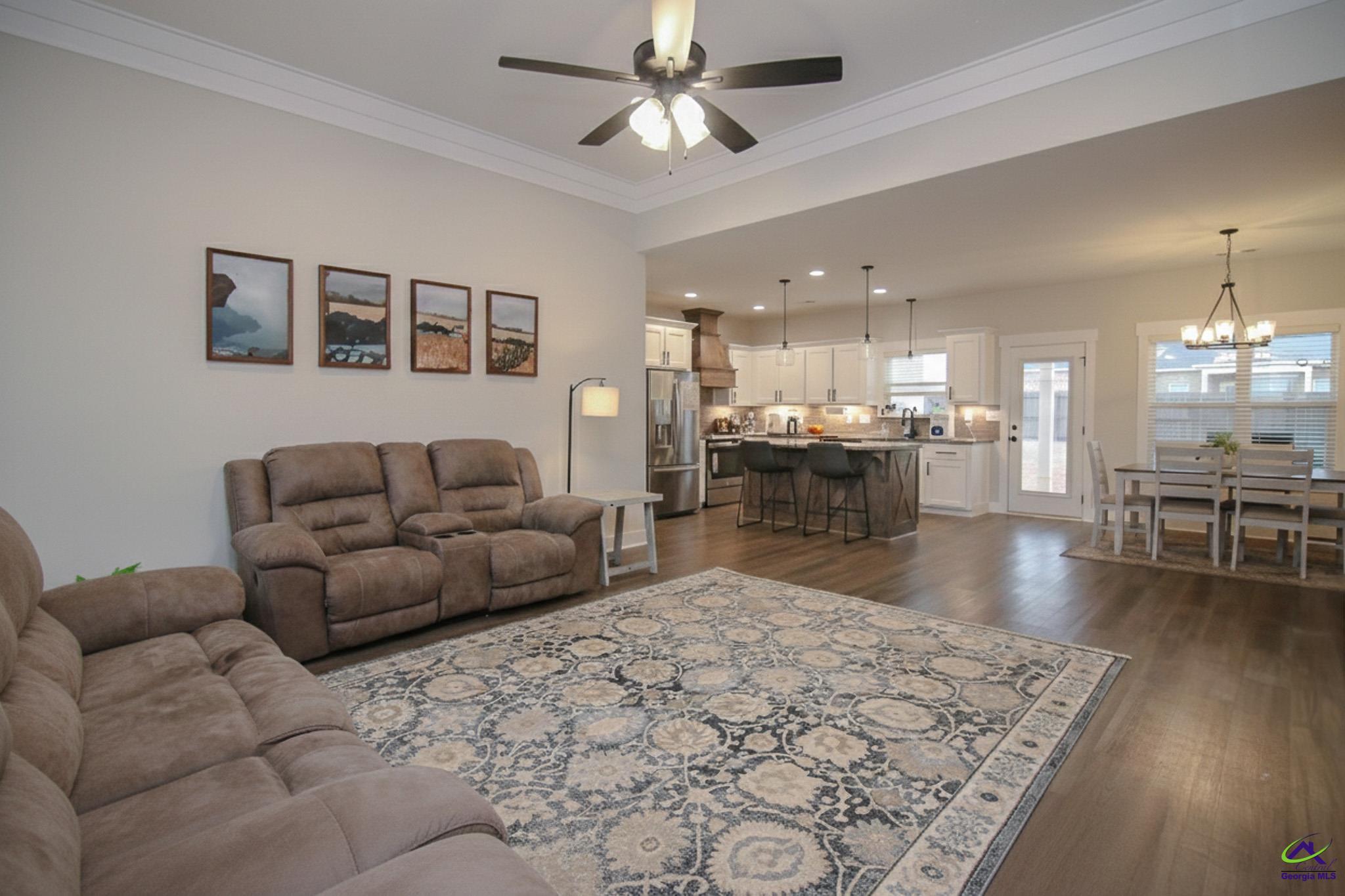 101 Lighterknot Trail