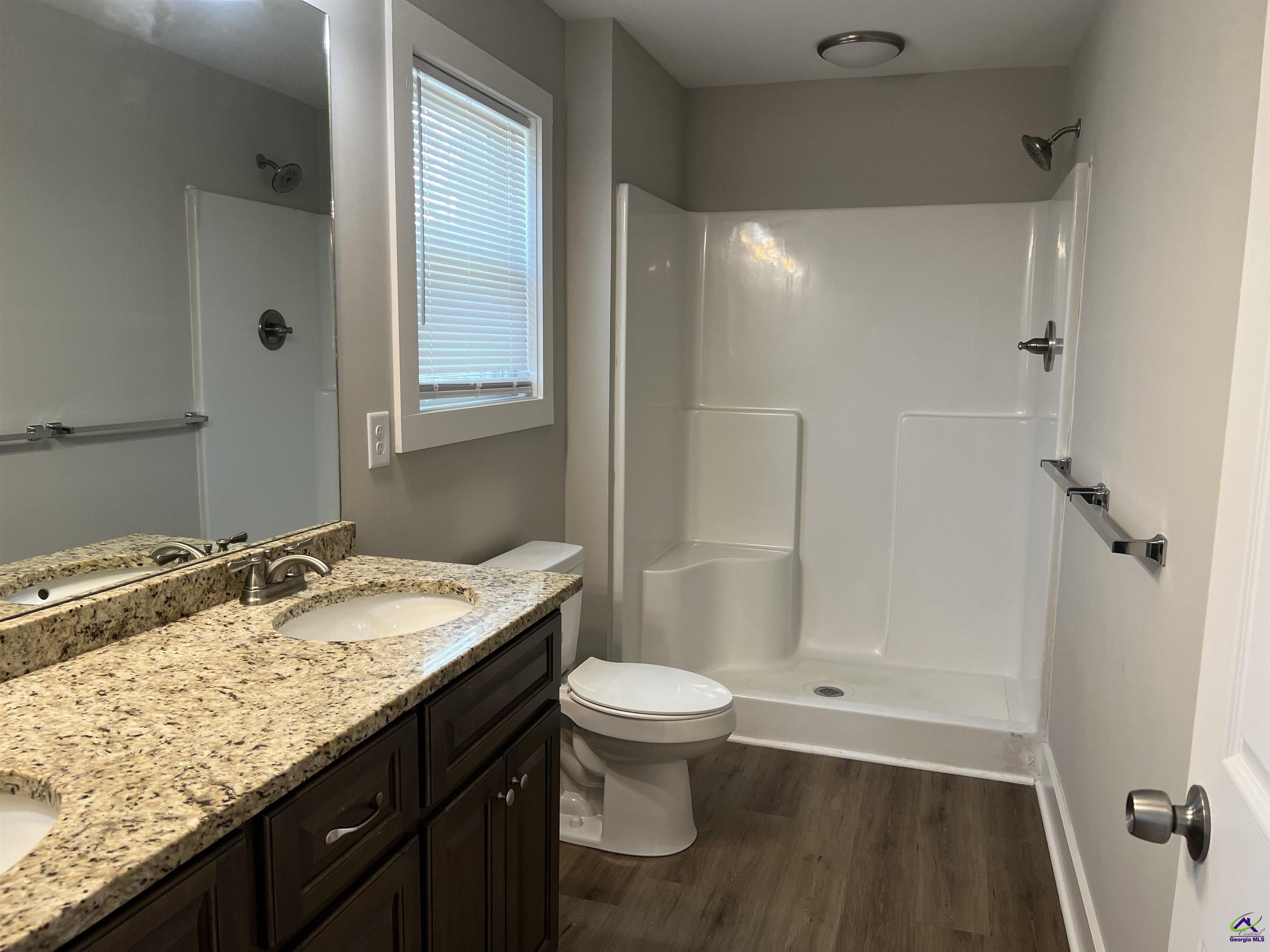 122 Rolling Woods Circle