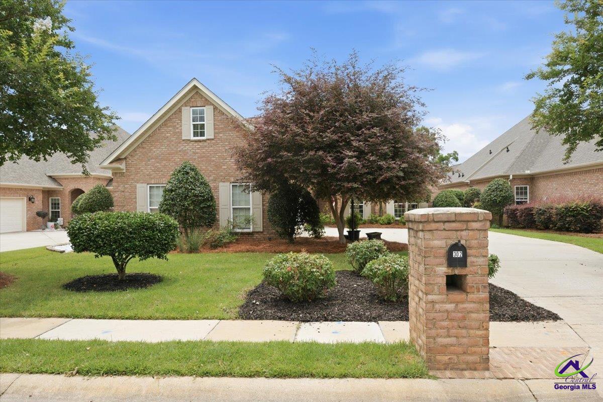 302 Blossom Lane