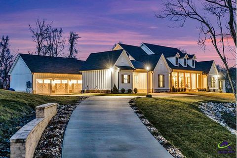 111 Peggy Drive Fort Valley GA 31030