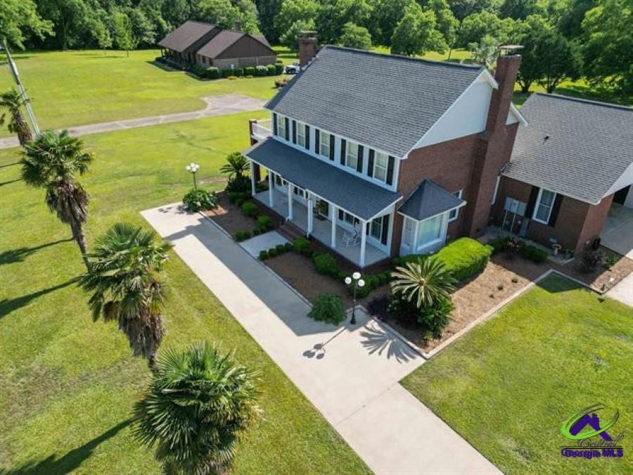 8715 Hwy 41