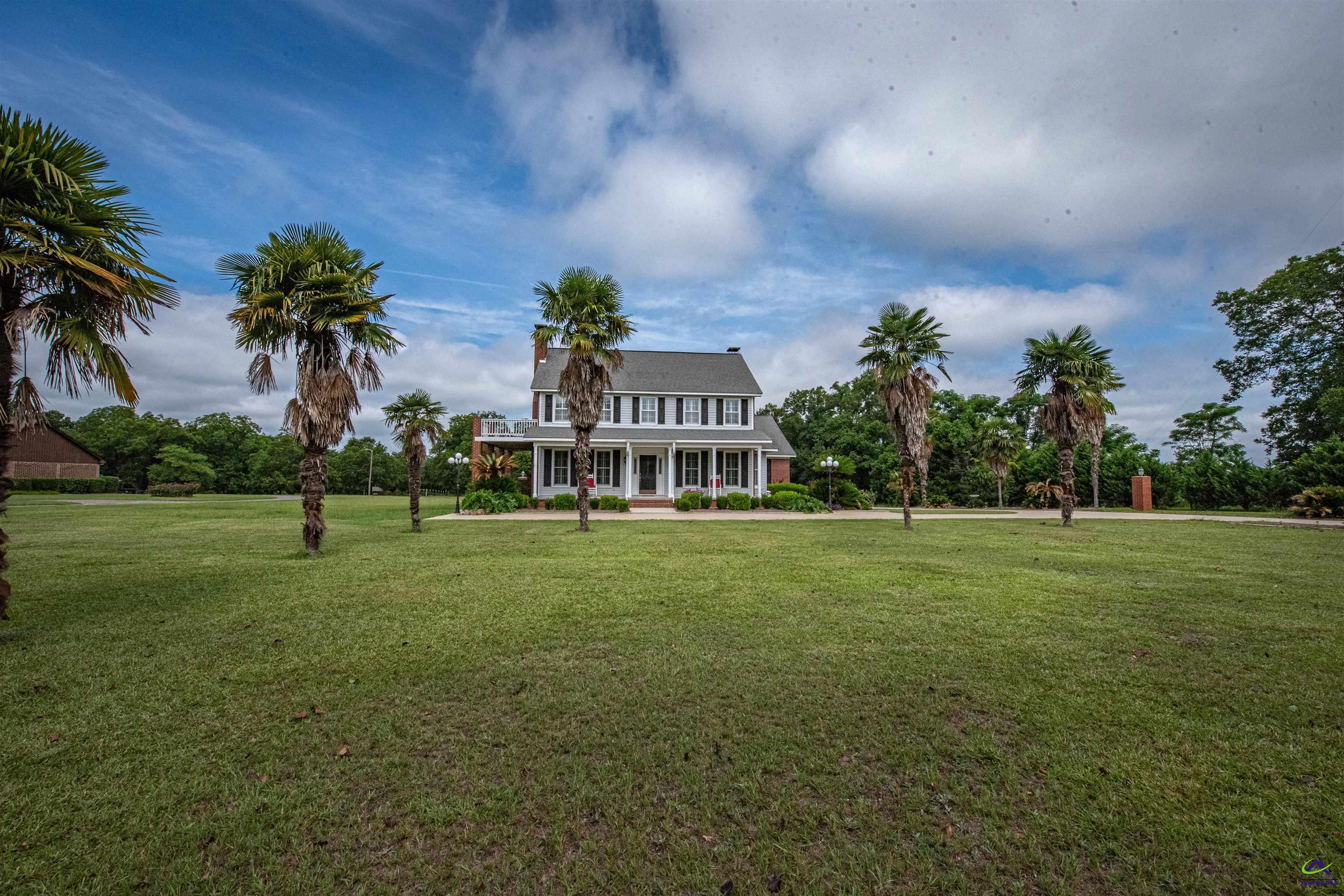 8715 Hwy 41