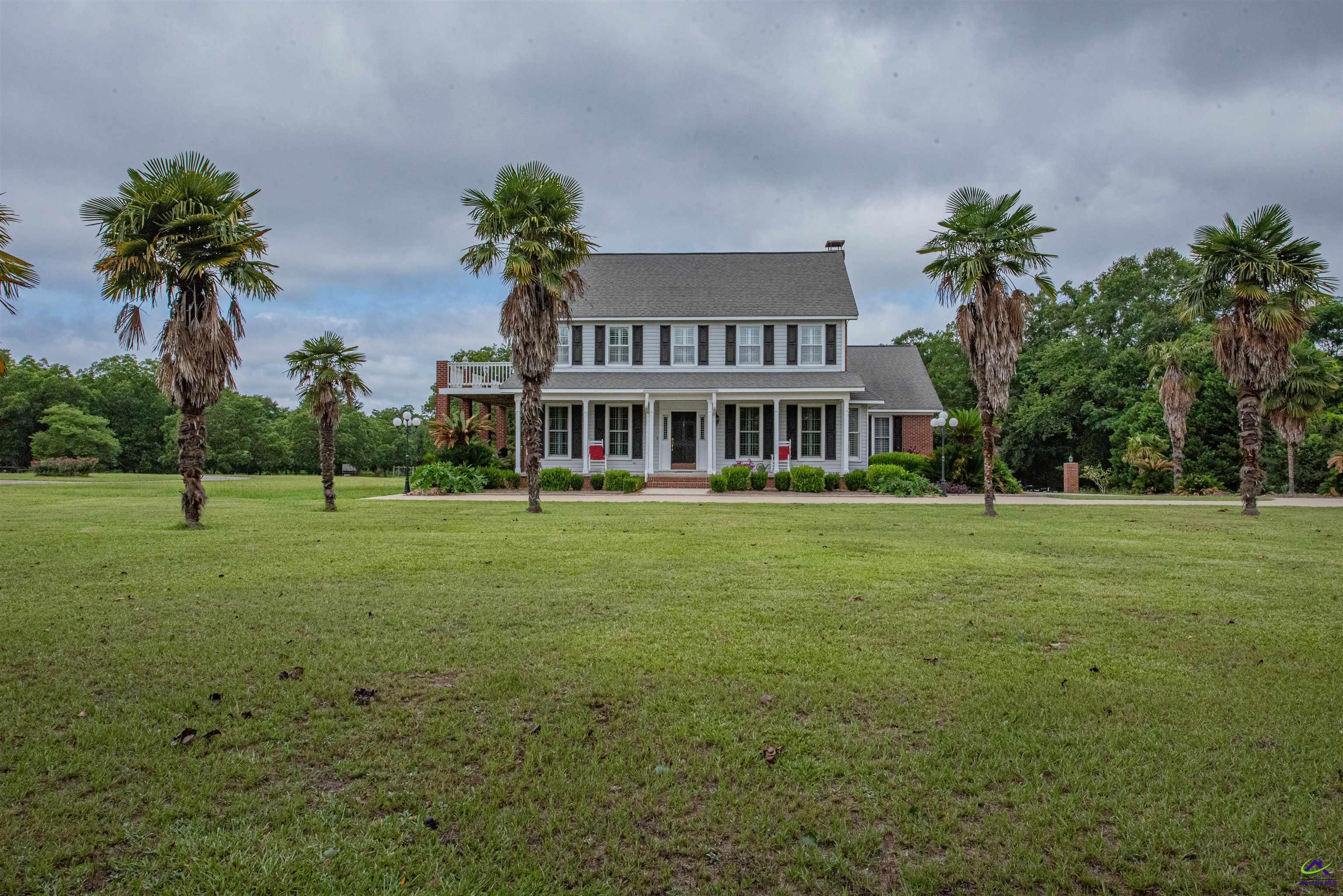 8715 Hwy 41