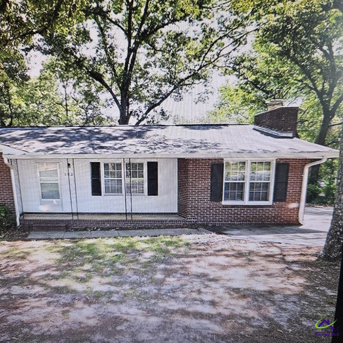 102 Shelia Dr