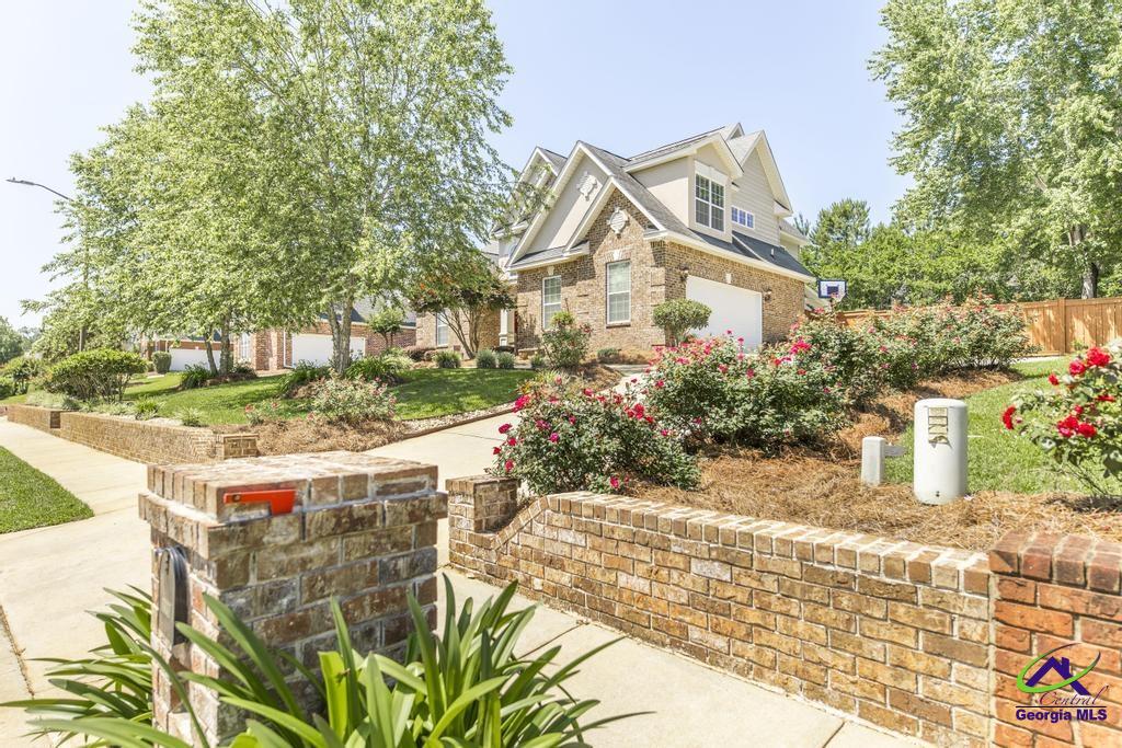 215 Wilson Creek Bend