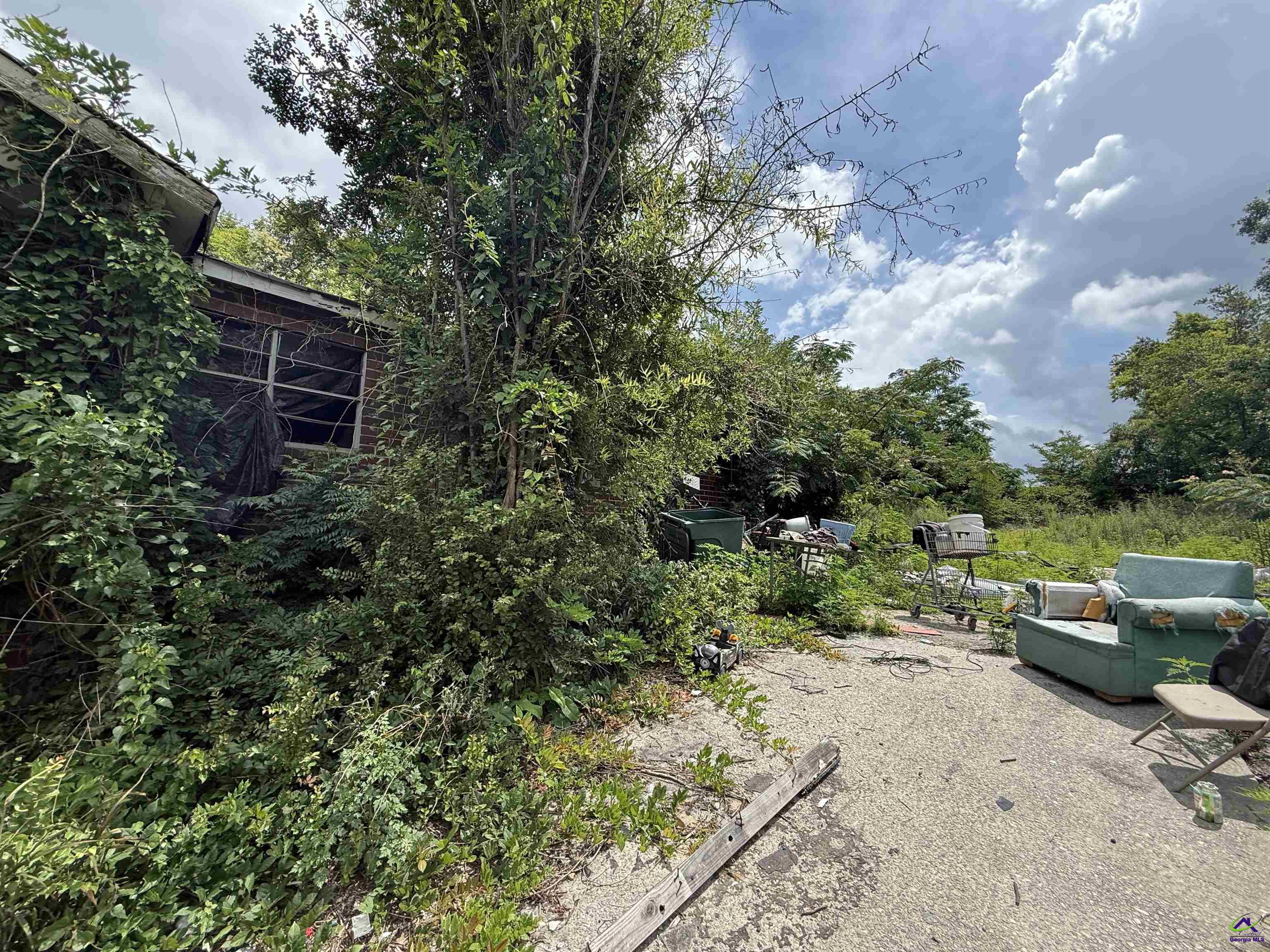 532 Hawkins Avenue