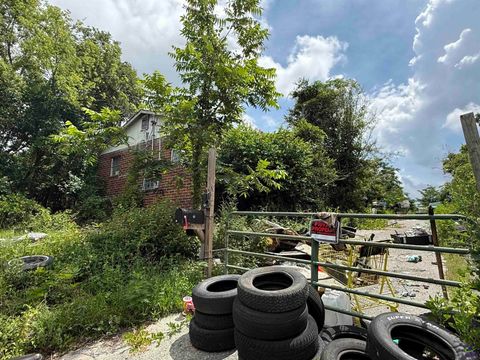 532 Hawkins Avenue Macon GA 31204