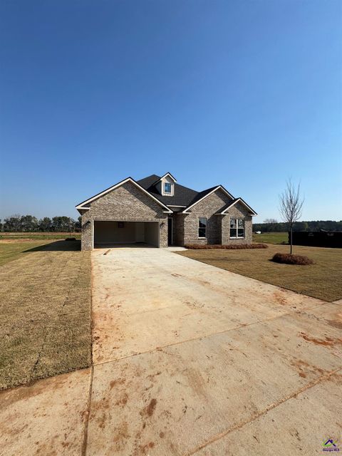 211 Farmland Circle Perry GA 31069