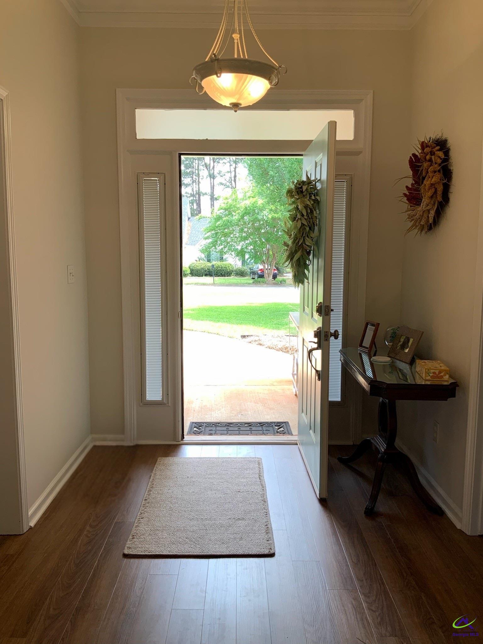 123 Ellicott Drive