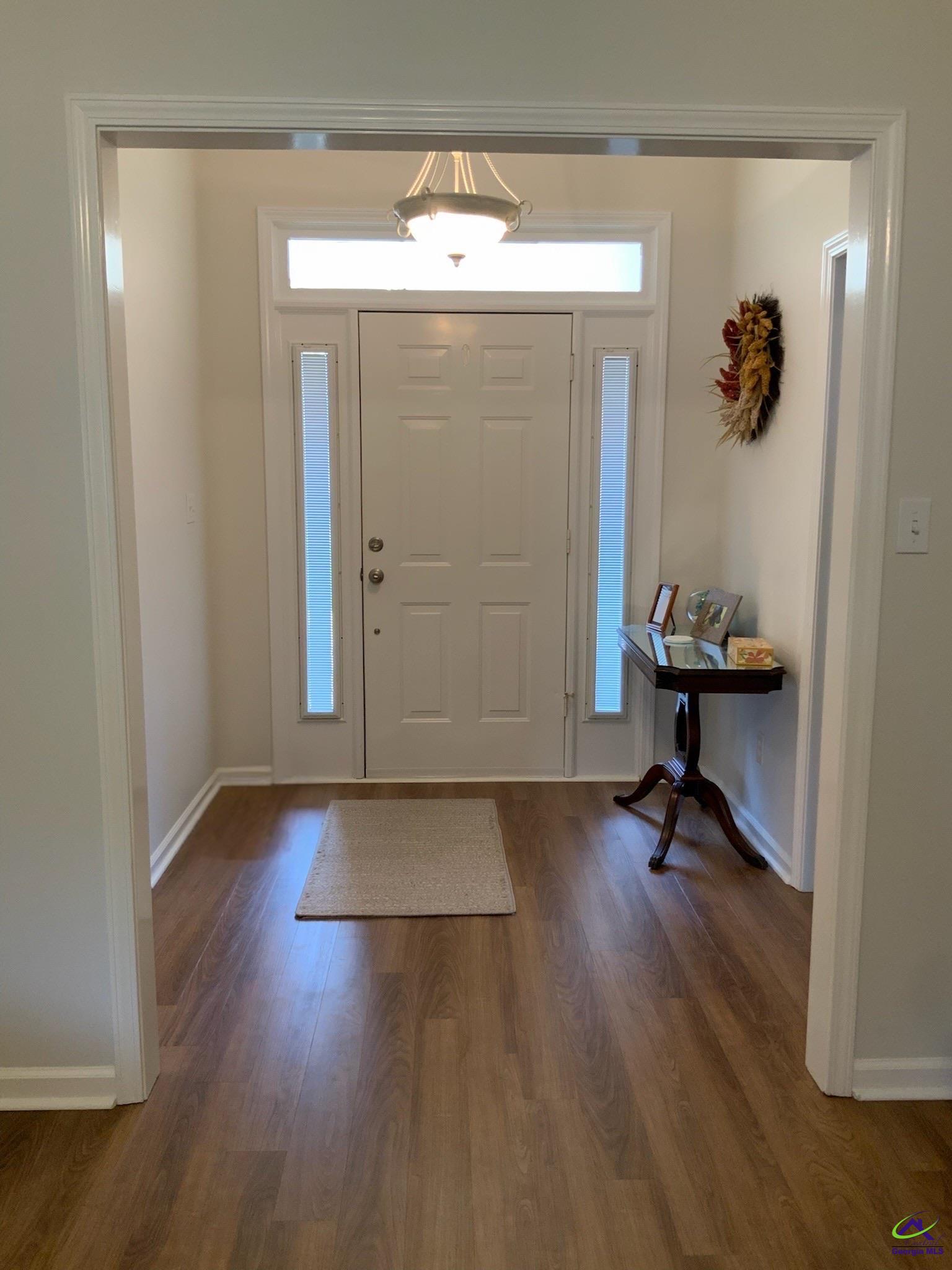 123 Ellicott Drive