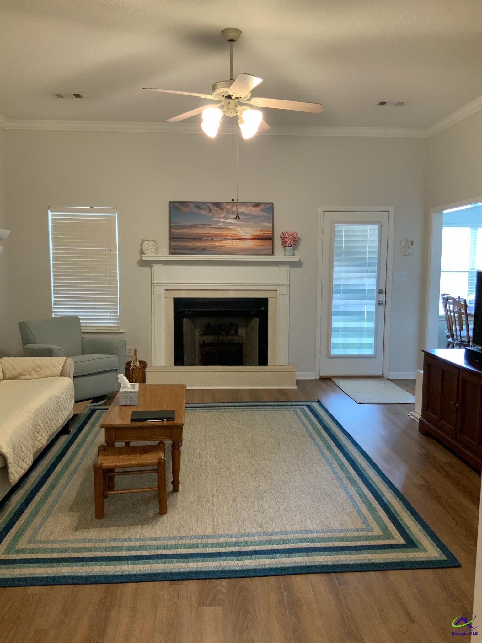 123 Ellicott Drive