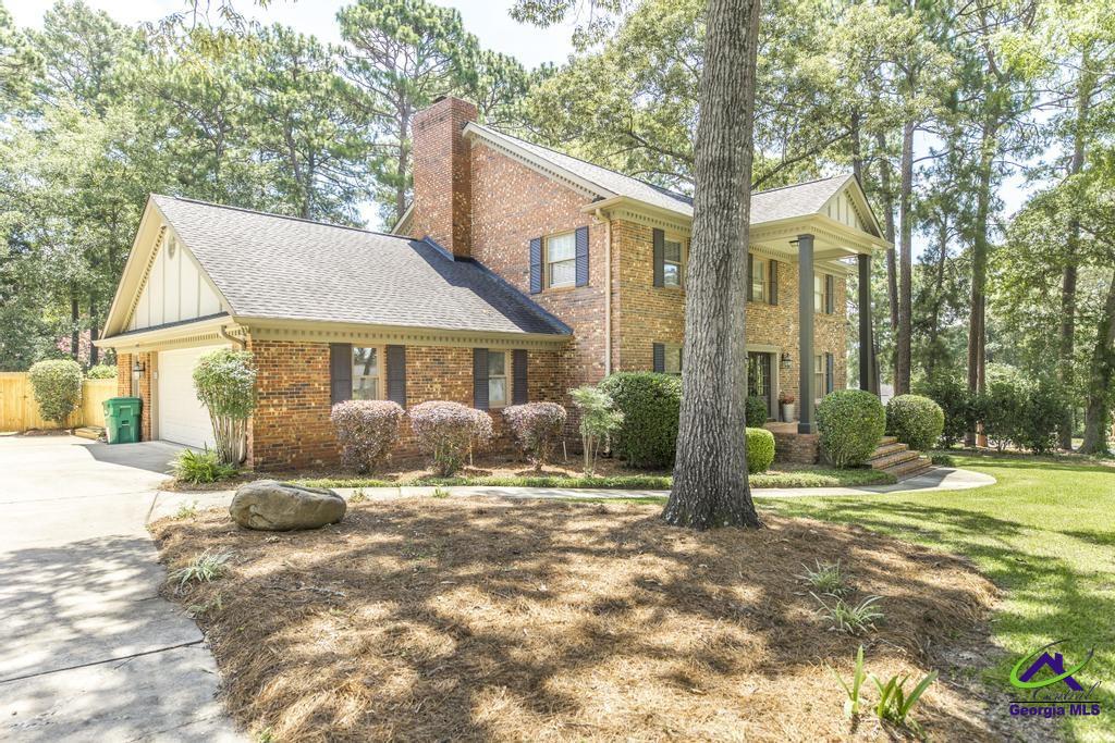107 Fernwood Drive
