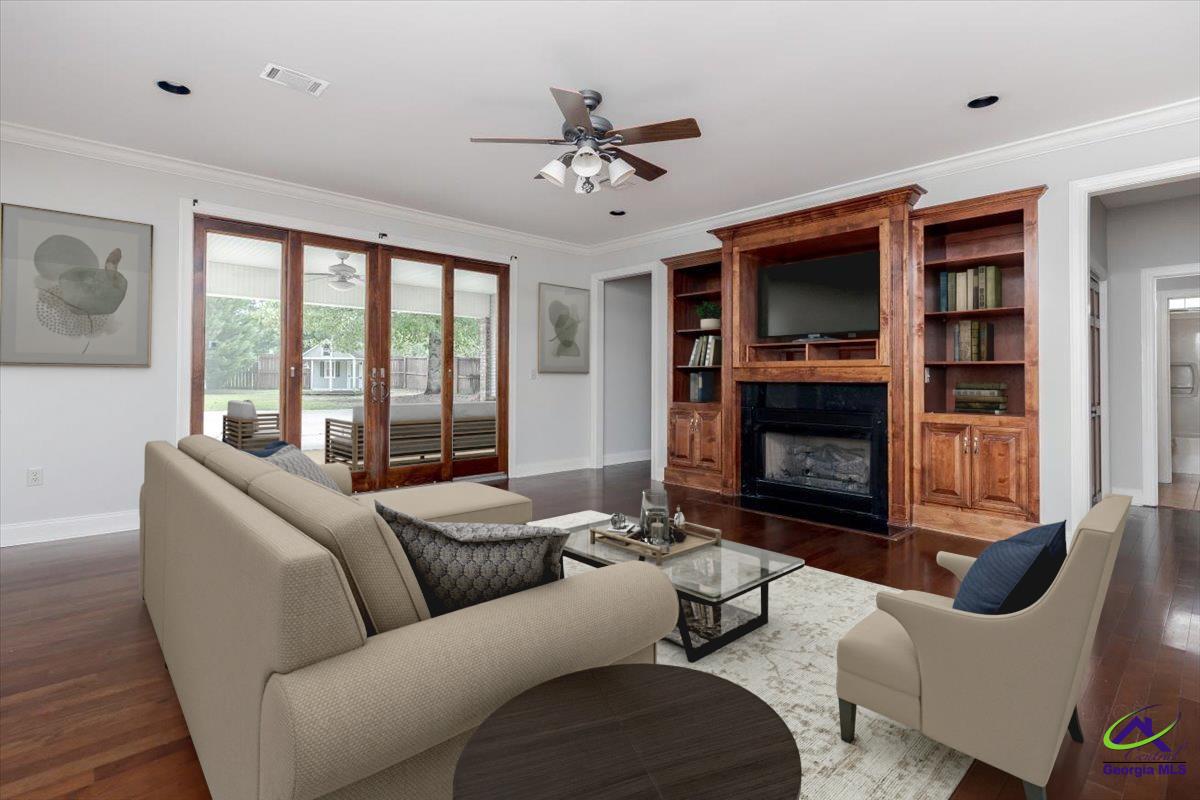 32 Willow Lake Drive