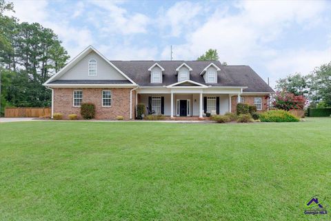 32 Willow Lake Drive Warner Robins GA 31093