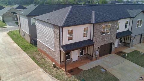 302 Beau Claire Circle Byron GA 31008
