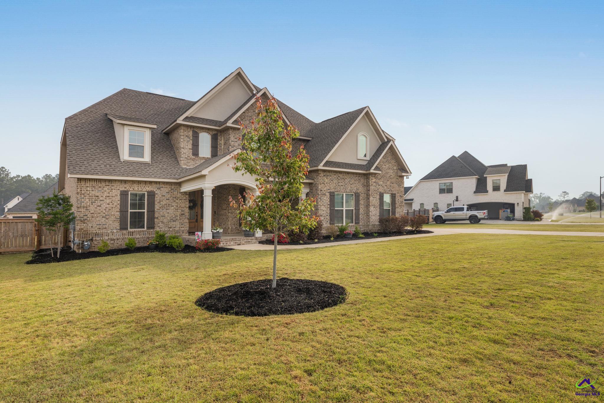 315 Woodlands Boulevard