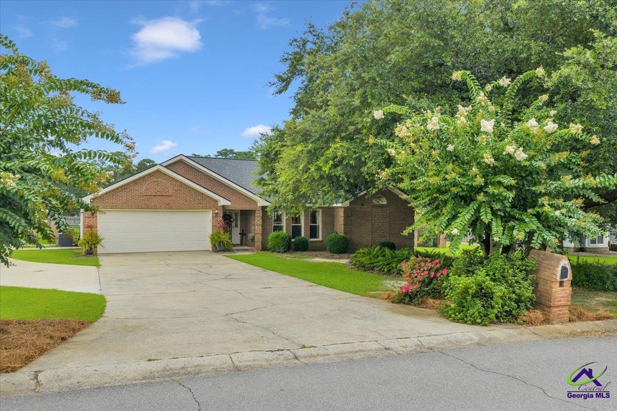 305 Wexford Circle