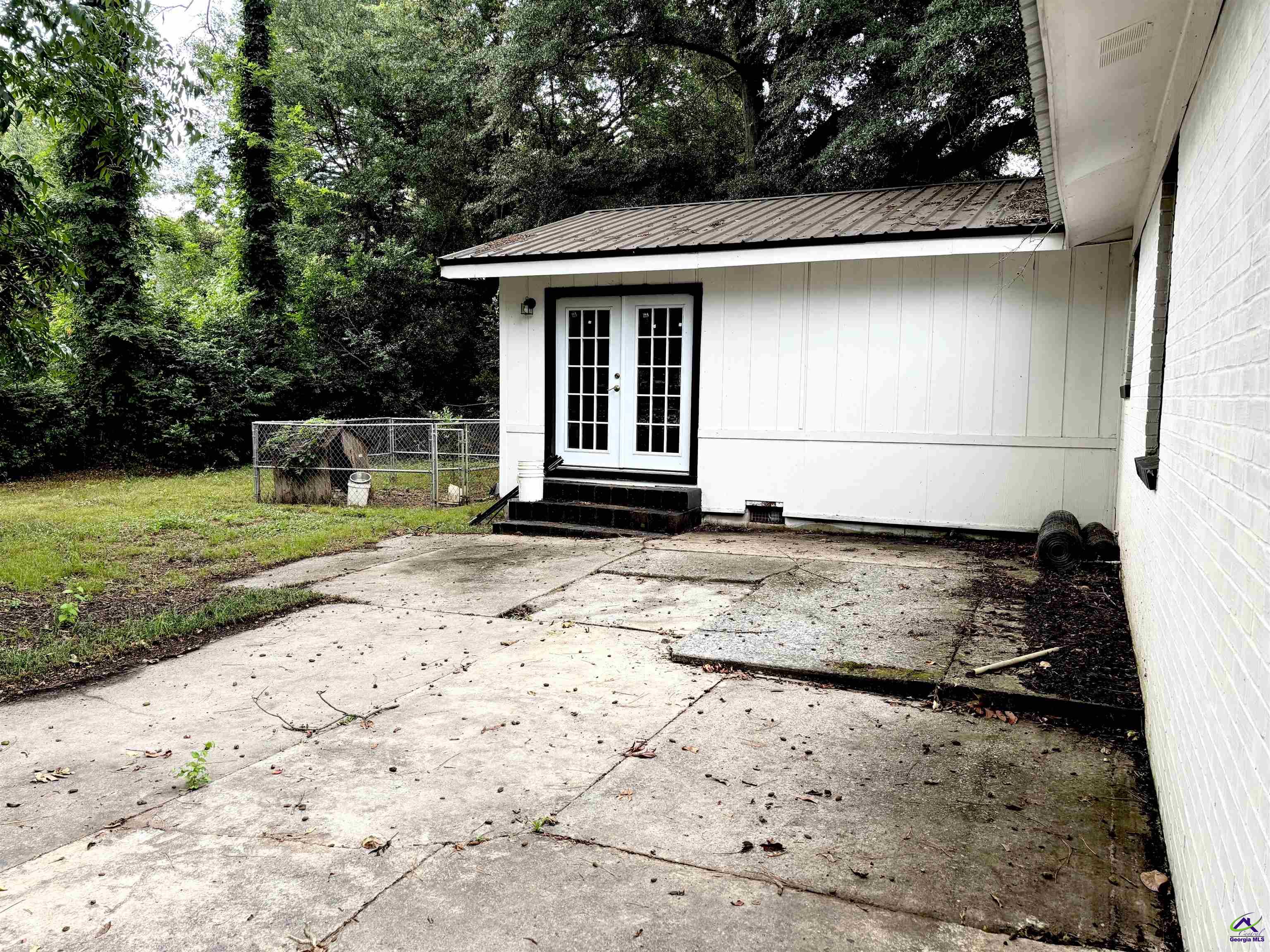 94 Ravenwood Way