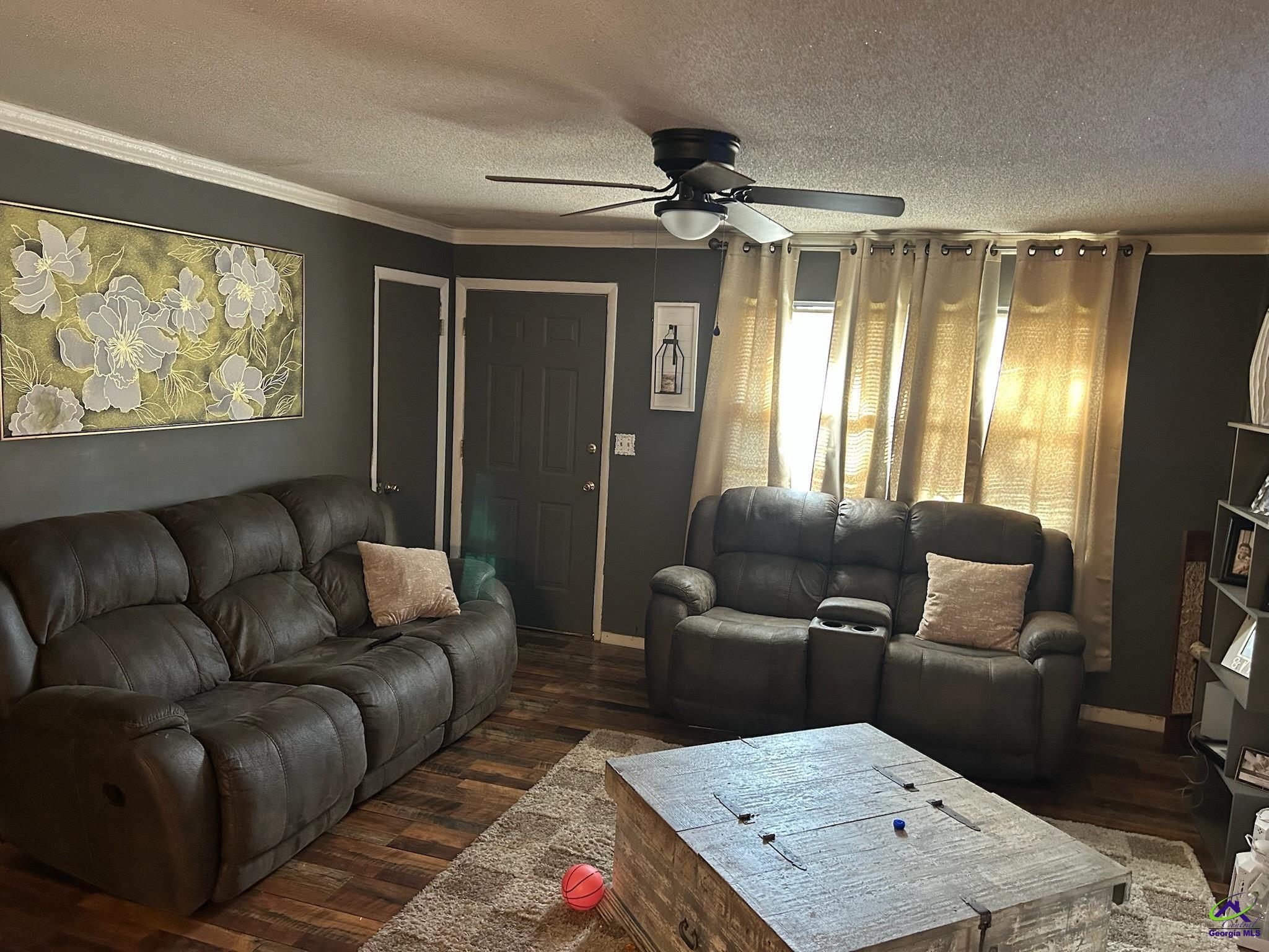 805 Coventry Circle