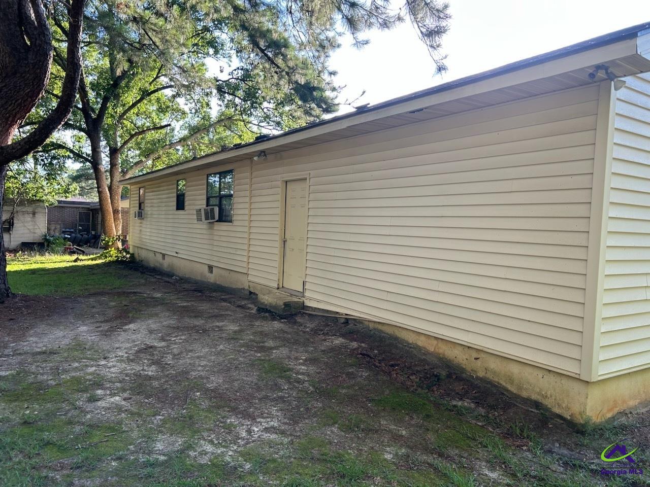 805 Coventry Circle