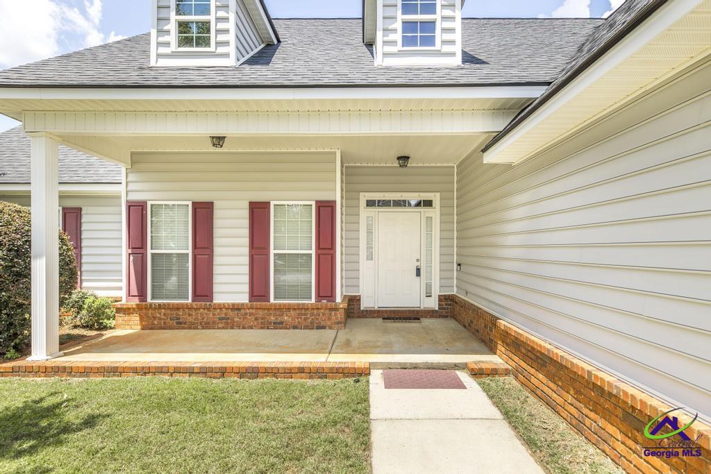 306 Lovorn Circle
