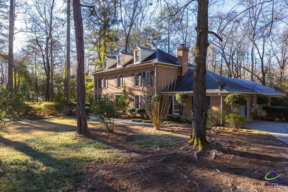 5056 Wellington Drive